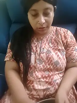 Snapshot of Call_Honey chatting on May 9, 5:40 pm Call Honey online show from May 9, 5:40 pm