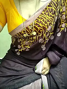 Snapshot of Call_Honey chatting on June 17, 3:13 pm Call Honey online show from June 17, 3:13 pm
