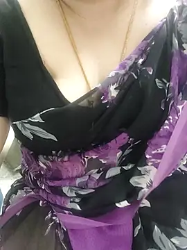 Call Honey online show from July 8, 5:39 pm