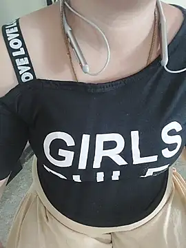 Call Honey online show from August 8, 4:36 am