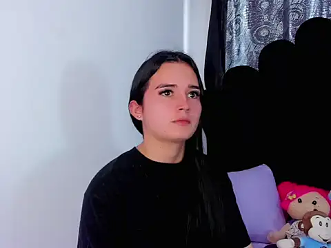 sofi-nyx online show from April 24, 2:19 pm