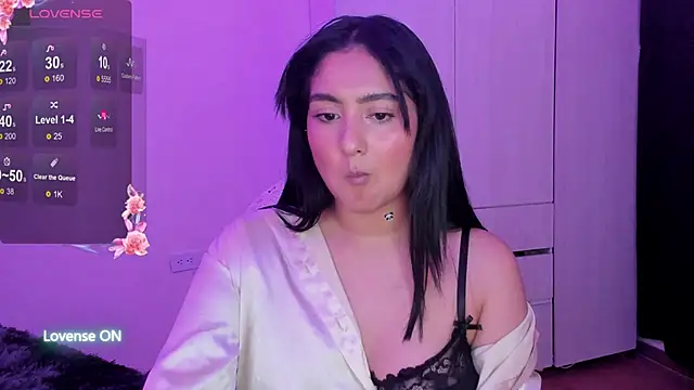ViolettaKai online show from May 25, 8:59 pm