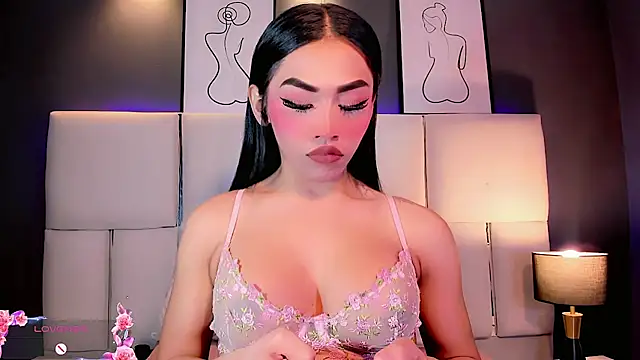 Aleisha Beaumont online show from August 3, 9:29 pm