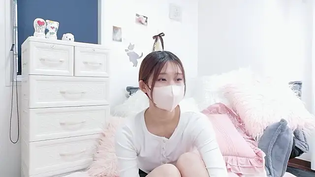 Snapshot of Neko_o33 chatting on June 2, 8:16 am Neko o33 online show from June 2, 8:16 am