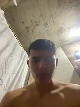 fresdyhot online show from July 9, 4:16 am