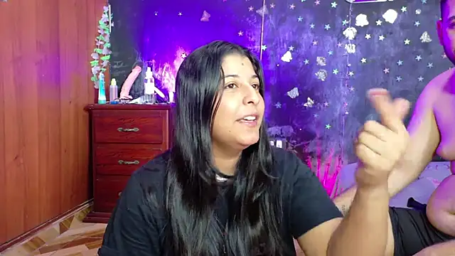 Snapshot of TinyCuckSph chatting on June 9, 2:39 pm TinyCuckSph online show from June 9, 2:39 pm