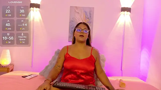 chelseea bluey1 online show from April 26, 2:42 am