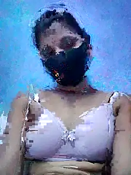 Snapshot of RUHI_1143 chatting on June 13, 5:00 pm RUHI 1143 online show from June 13, 5:00 pm
