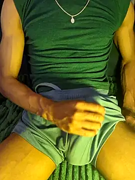 Switcherxxx online show from July 7, 6:47 am