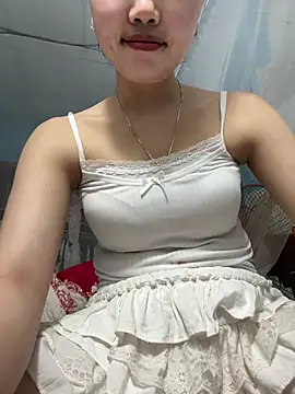 Snapshot of Miu-lete chatting on May 19, 6:25 pm Miu-lete online show from May 19, 6:25 pm