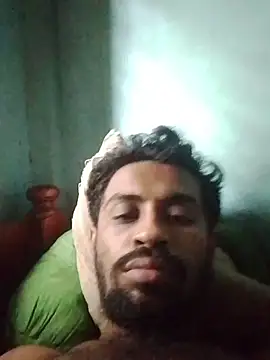 Snapshot of desibullboybd chatting on June 22, 4:20 am desibullboybd online show from June 22, 4:20 am