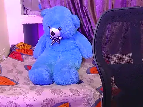 Snapshot of hot-saanvi chatting on June 28, 5:13 am hot-saanvi online show from June 28, 5:13 am