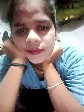 Snapshot of Sexy_geeta chatting on July 28, 6:31 am Sexy geeta online show from July 28, 6:31 am