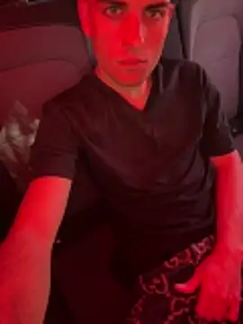 Milanese22 online show from April 27, 10:46 am