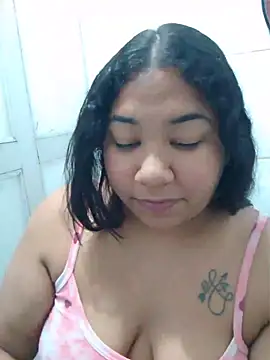 Snapshot of Samantha-Fox7 chatting on June 4, 6:41 am Samantha-Fox7 online show from June 4, 6:41 am