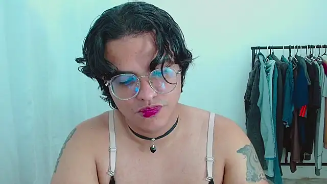 Diane exotic online show from May 27, 12:51 am