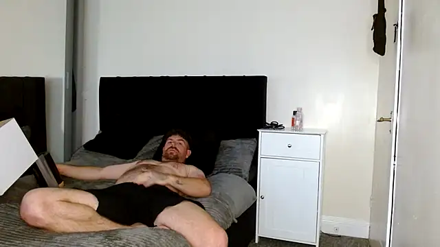 Naughtybihubbyxx online show from May 5, 4:15 pm
