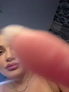 AylaSparkk online show from July 26, 9:21 pm