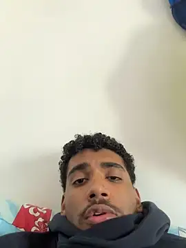 MrCa1 online show from April 28, 4:12 pm