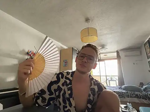 BlondieVelvet online show from May 5, 10:18 pm