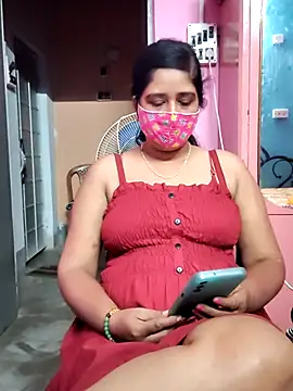 Snapshot of Rulali_44 chatting on July 17, 3:39 pm Rulali 44 online show from July 17, 3:39 pm