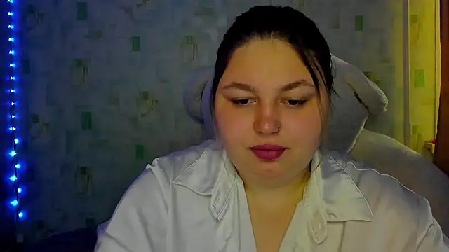 LillyHaigh online show from May 31, 11:50 am