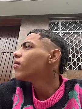 Snapshot of Antonelo_blake chatting on May 28, 2:14 pm Antonelo blake online show from May 28, 2:14 pm