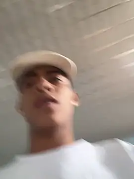 Snapshot of Antonelo_blake chatting on June 5, 6:46 pm Antonelo blake online show from June 5, 6:46 pm