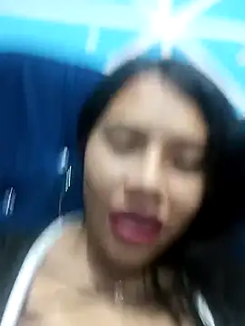 chiquibaby17 online show from April 26, 10:18 pm