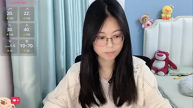 Luna-666 online show from April 29, 11:25 am