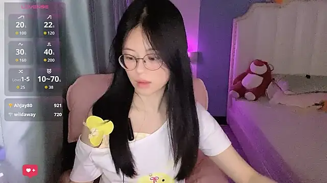 Snapshot of Luna-666 chatting on June 28, 7:31 pm Luna-666 online show from June 28, 7:31 pm
