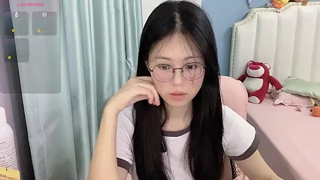 Snapshot of Luna-666 chatting on July 12, 2:19 pm Luna-666 online show from July 12, 2:19 pm
