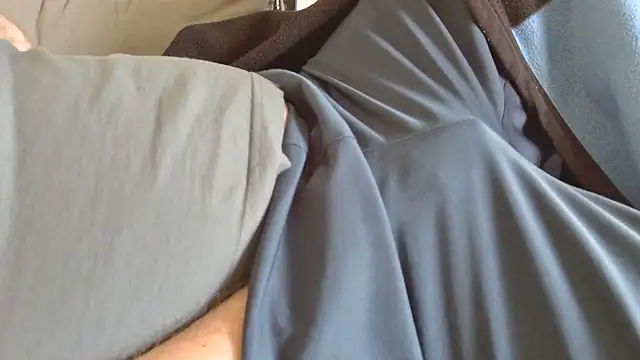 horny-bear89 online show from May 2, 7:24 am