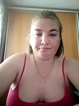 MiyaOlliver online show from May 11, 7:25 am