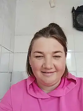 MiyaOlliver online show from June 8, 9:20 am