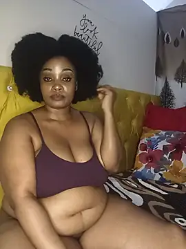 Snapshot of GlamGoddess91 chatting on July 8, 12:59 am GlamGoddess91 online show from July 8, 12:59 am