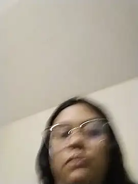zoehot07 online show from July 12, 10:45 pm