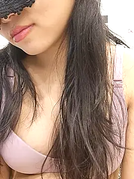 Snapshot of silkyhairs chatting on June 3, 6:38 am silkyhairs online show from June 3, 6:38 am