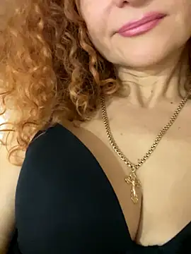 Snapshot of kisulya chatting on October 10, 6:12 am kisulya online show from October 10, 6:12 am