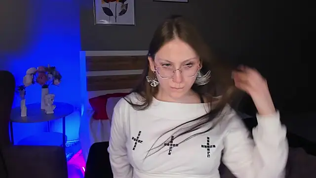 Queen Milena online show from May 7, 11:37 am