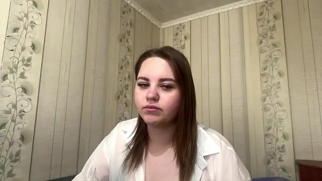 LaurenaWindfield online show from April 29, 7:23 am