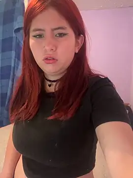 Snapshot of Caro_redd chatting on May 22, 12:33 pm Caro redd online show from May 22, 12:33 pm