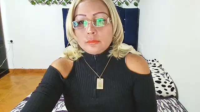 MoonCampbell  online show from June 4, 10:16 pm
