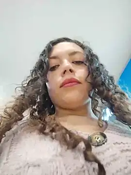 Snapshot of Ruby_diamonds chatting on June 14, 9:50 pm Ruby diamonds online show from June 14, 9:50 pm