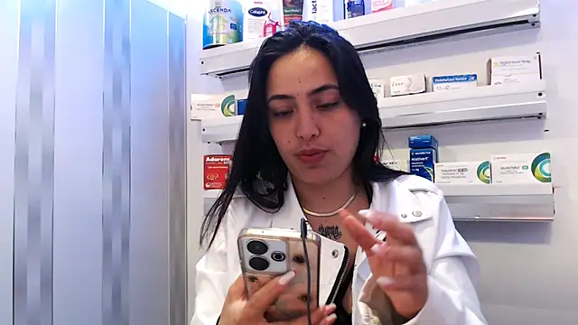 abby sofia online show from April 28, 8:47 pm