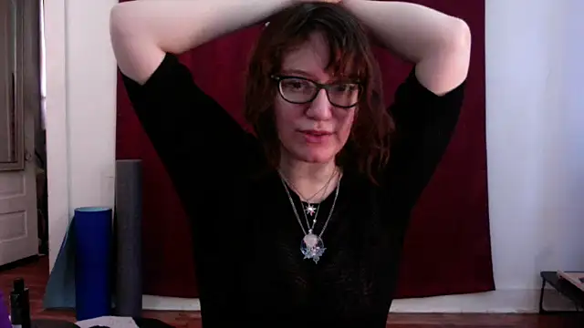 Snapshot of AnnywnBelle chatting on May 17, 8:16 pm AnnywnBelle online show from May 17, 8:16 pm