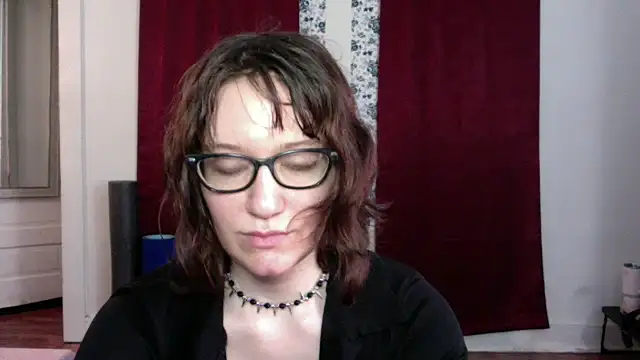 Snapshot of AnnywnBelle chatting on May 22, 8:14 pm AnnywnBelle online show from May 22, 8:14 pm