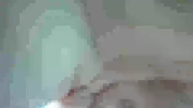 Snapshot of LunnaAndLiam chatting on June 4, 8:48 pm LunnaAndLiam online show from June 4, 8:48 pm