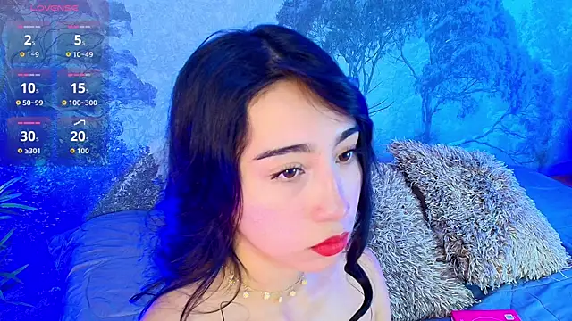 Snapshot of AshleyGross_ chatting on May 8, 7:41 pm AshleyGross online show from May 8, 7:41 pm