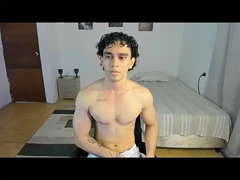 Snapshot of mateo_jack chatting on May 31, 4:25 pm mateo jack online show from May 31, 4:25 pm